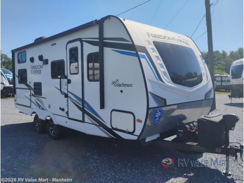 2022 Coachmen Freedom Express Ultra Lite 238BHS - Used Travel Trailer For Sale by RV Value Mart - Manheim in Manheim, Pennsylvania