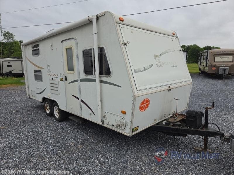 2003 Jayco Kiwi 21 C - Used Travel Trailer For Sale by RV Value Mart - Manheim in Manheim, Pennsylvania
