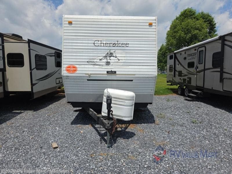 Used 2007 Forest River Cherokee 32B available in Manheim, Pennsylvania