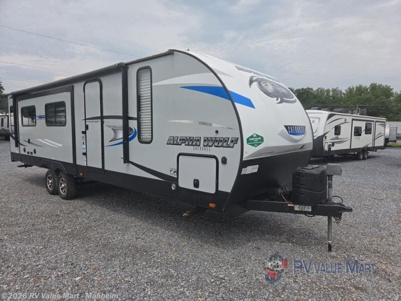 2020 Forest River Alpha wolf 26RL - Used Travel Trailer For Sale by RV Value Mart - Manheim in Manheim, Pennsylvania