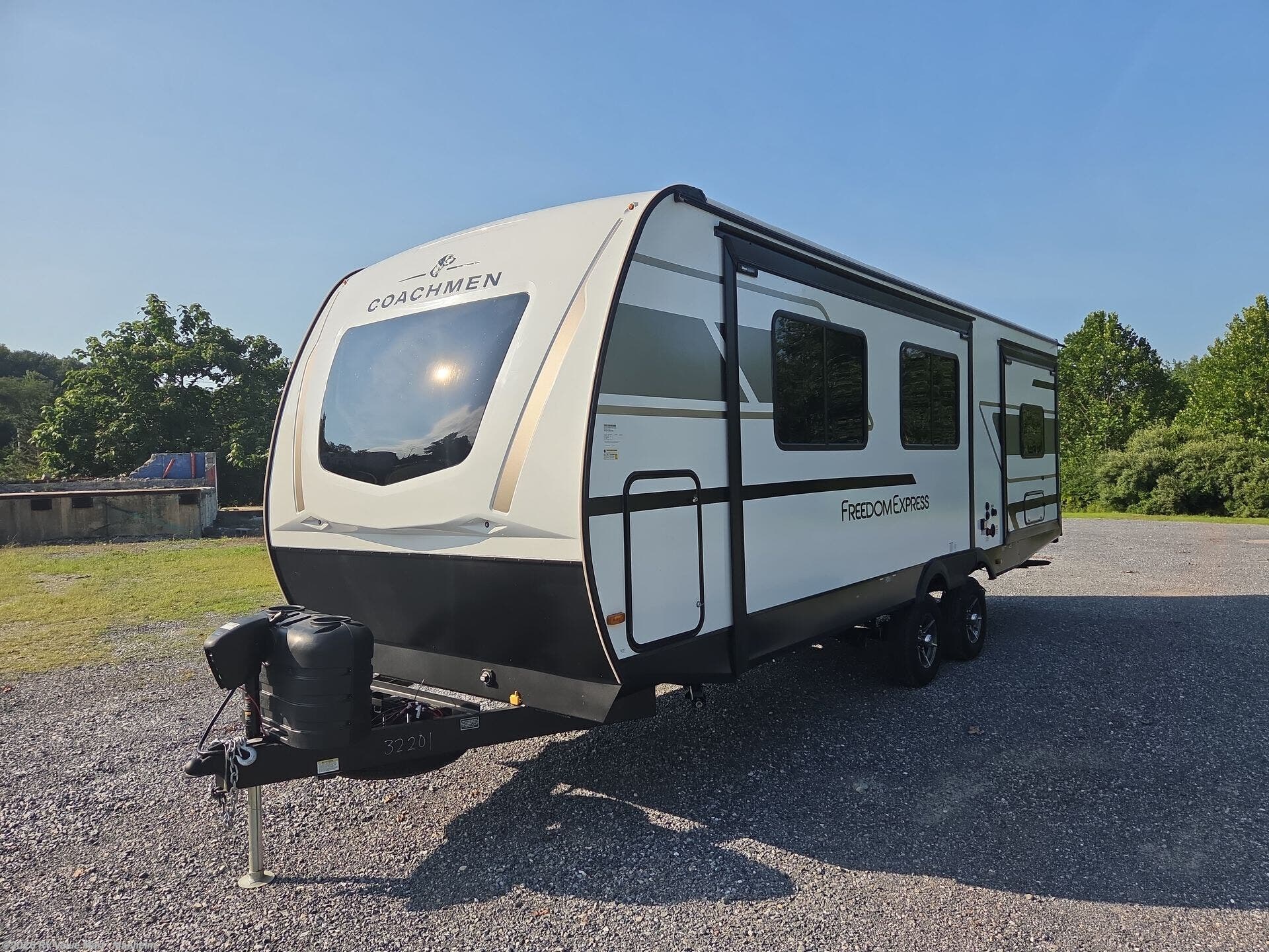 New 2027 Coachmen Freedom Express Ultra Lite 259FKDS available in Manheim, Pennsylvania