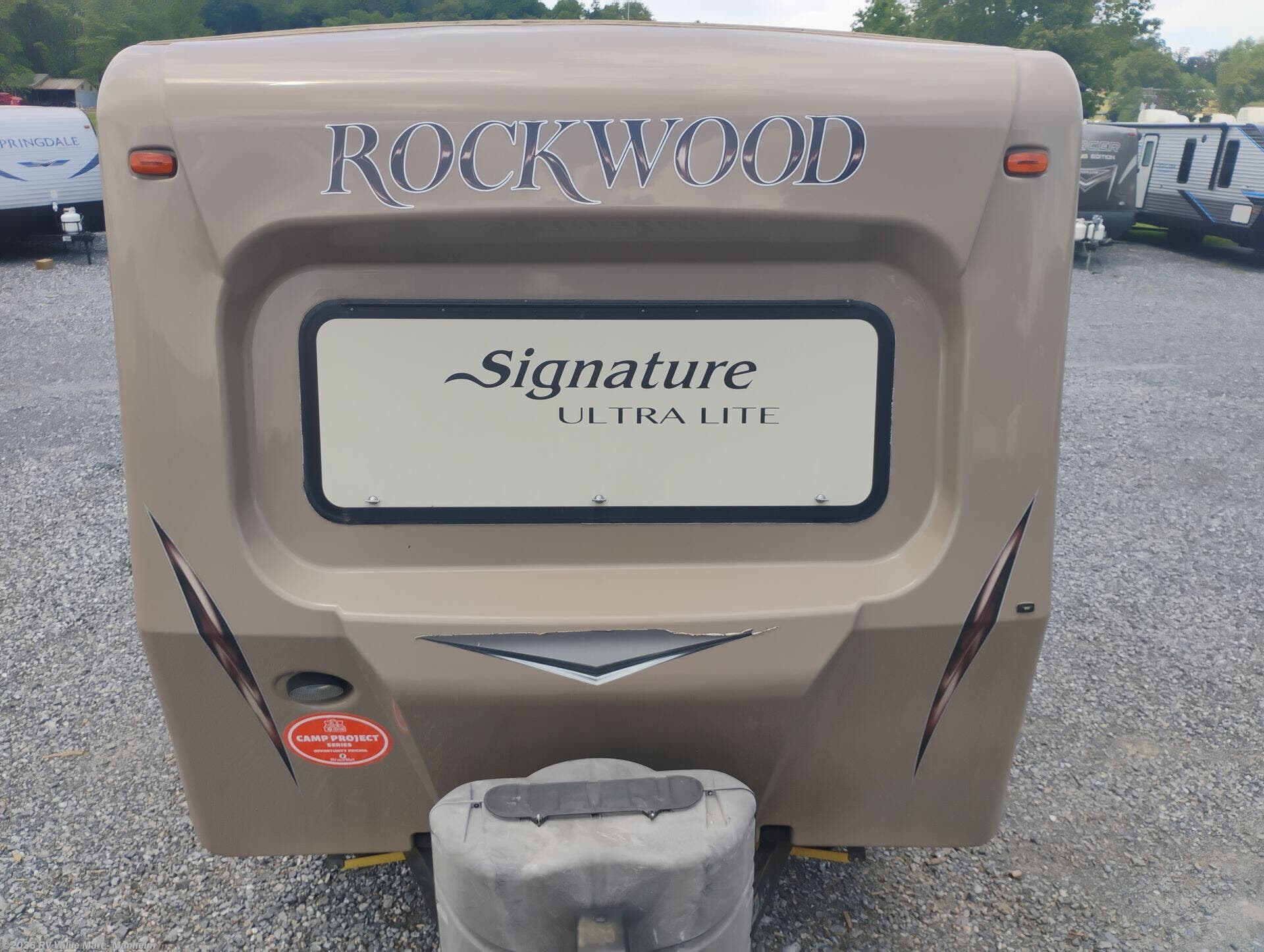 Used 2016 Forest River Rockwood Signature Ultra Lite 8311WS available in Manheim, Pennsylvania