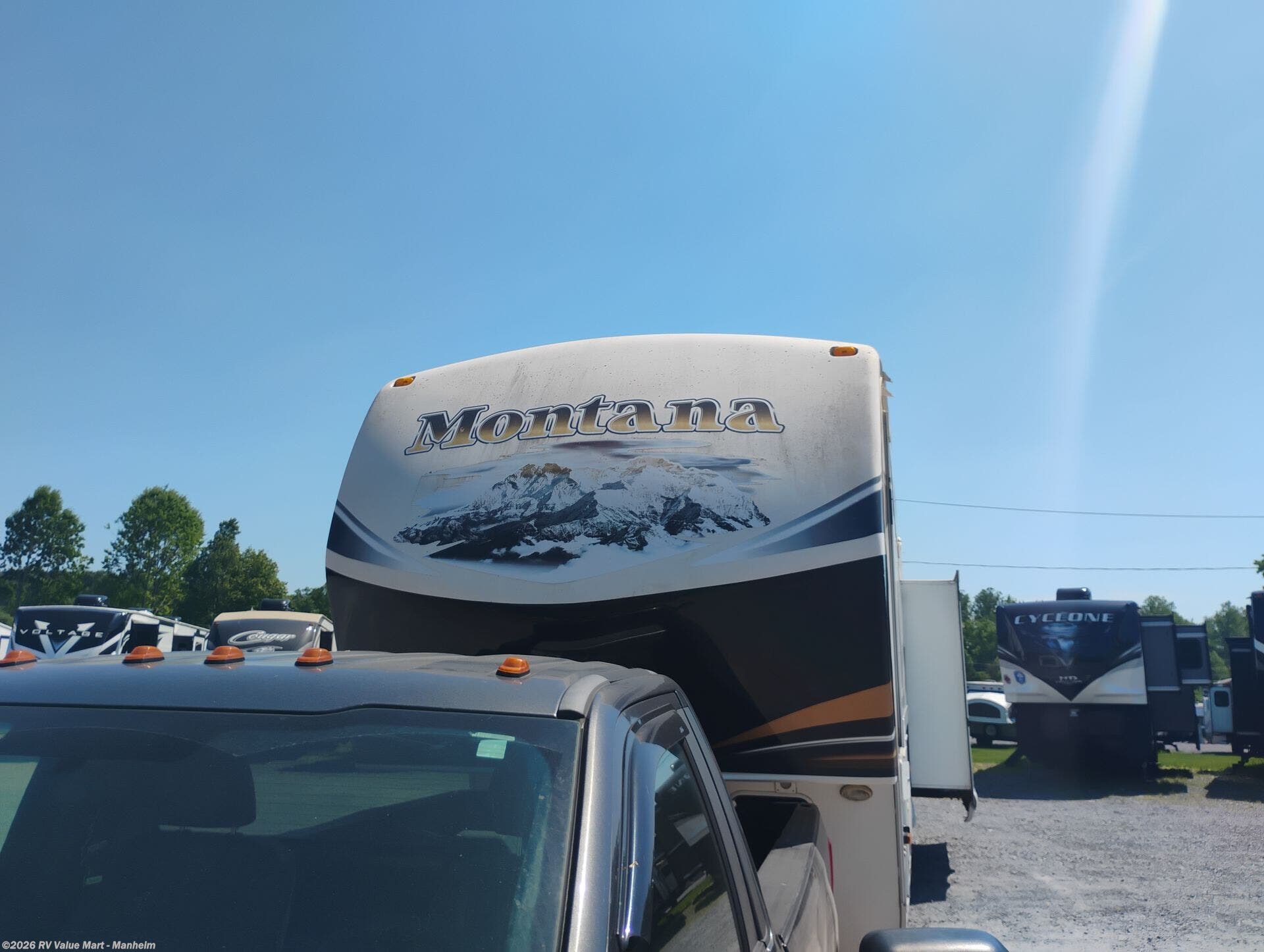 2012 Montana 3700RL by Keystone from RV Value Mart - Manheim in Manheim, Pennsylvania