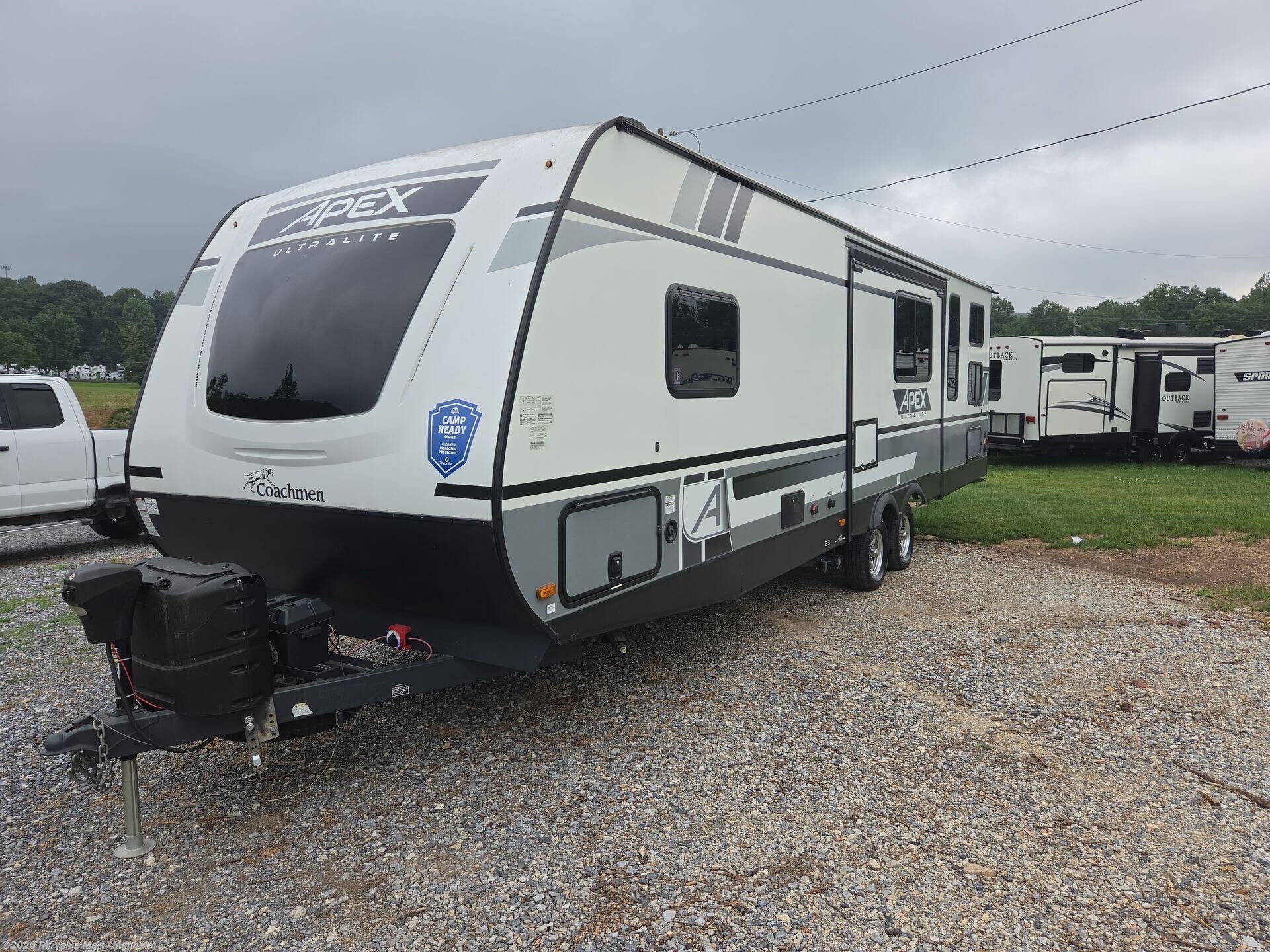Used 2022 Coachmen Apex Ultra-Lite 266BHS available in Manheim, Pennsylvania
