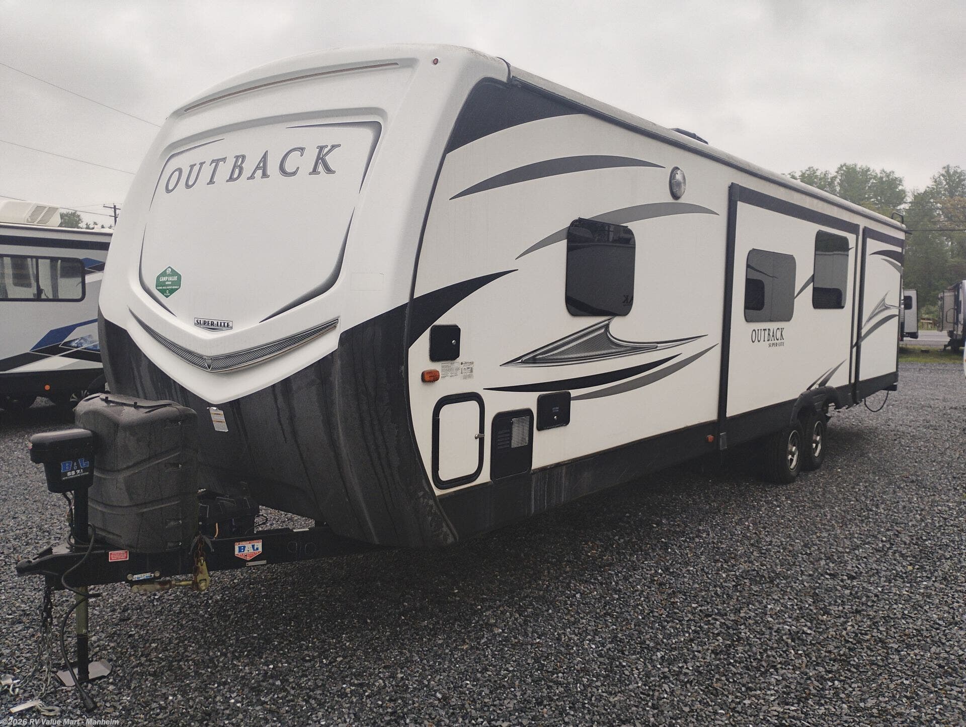 Used 2017 Keystone Outback Super-Lite 325BH available in Manheim, Pennsylvania