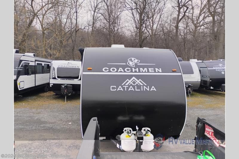 2026 Coachmen Catalina Summit Series 8 221EPIC - New Travel Trailer For Sale by RV Value Mart - Manheim in Manheim, Pennsylvania