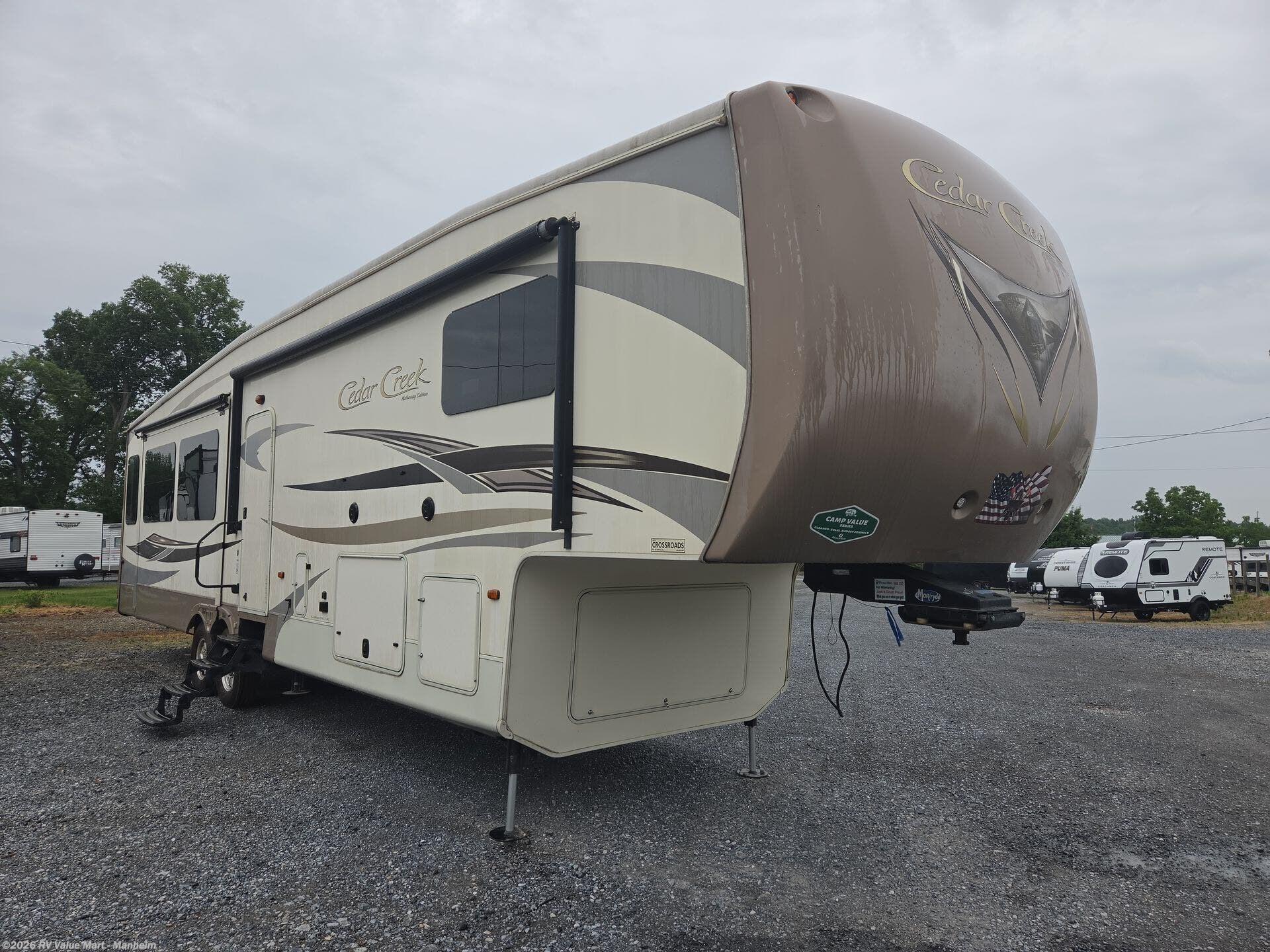2016 Forest River Cedar Creek 38CK - Used Fifth Wheel For Sale by RV Value Mart - Manheim in Manheim, Pennsylvania