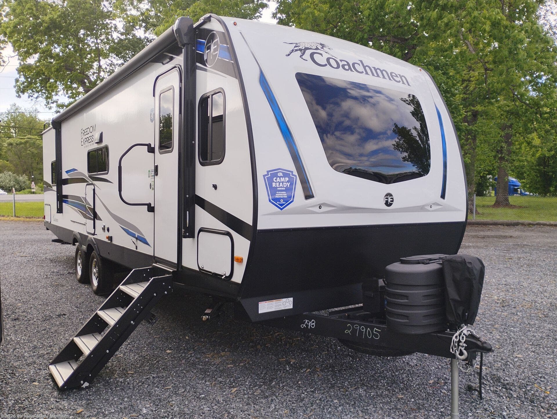 2025 Coachmen Freedom Express Ultra Lite 298FDS - Used Travel Trailer For Sale by RV Value Mart - Manheim in Manheim, Pennsylvania