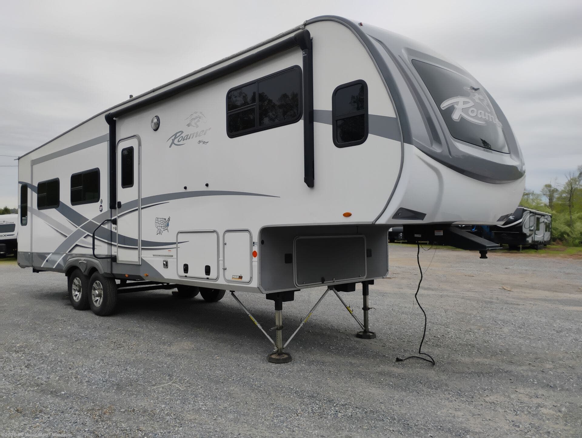 2021 Highland Ridge Open Range Roamer 294rls - Used Fifth Wheel For Sale by RV Value Mart - Manheim in Manheim, Pennsylvania