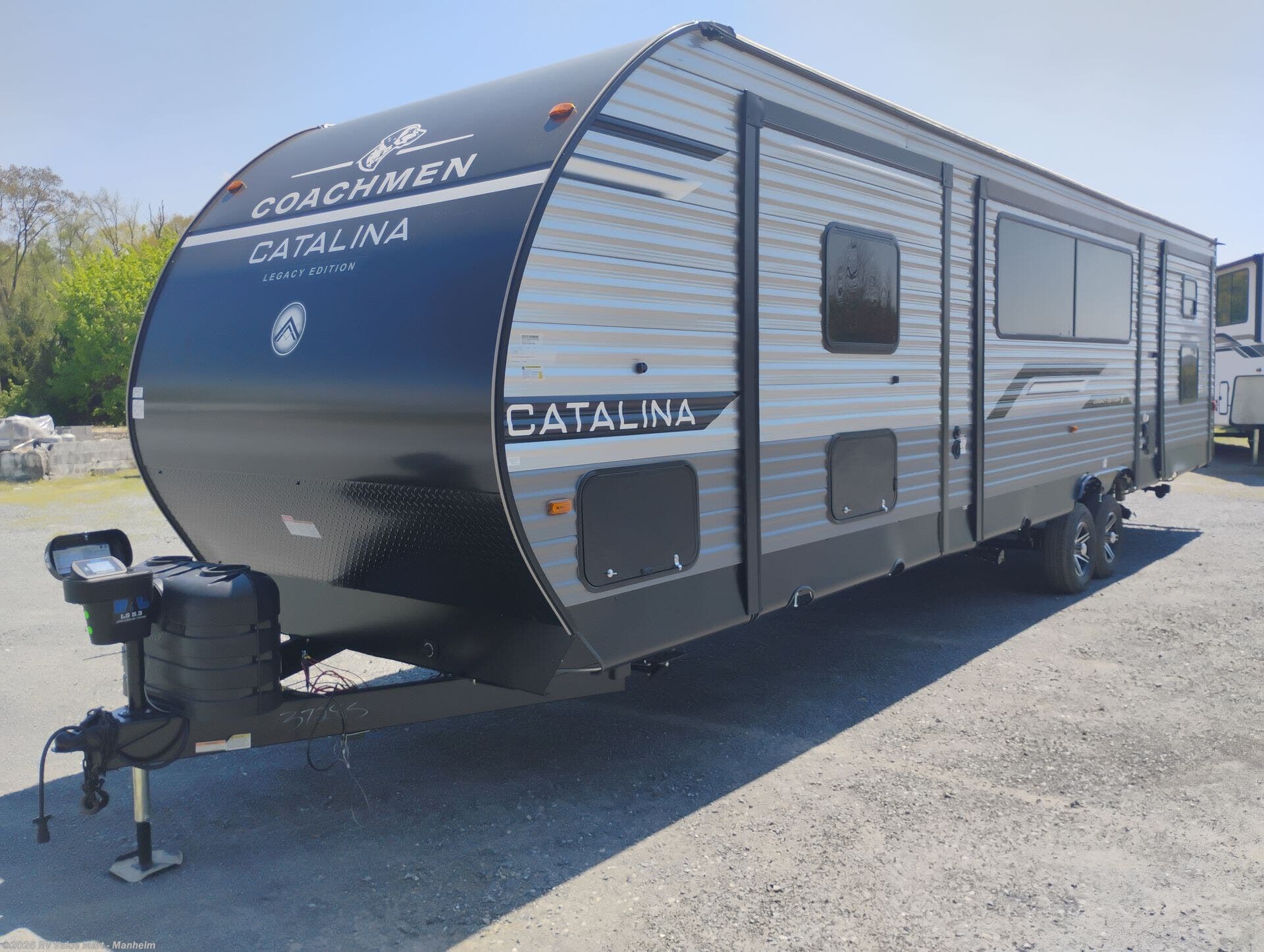 New 2026 Coachmen Catalina Legacy Edition 343BHTSLE available in Manheim, Pennsylvania