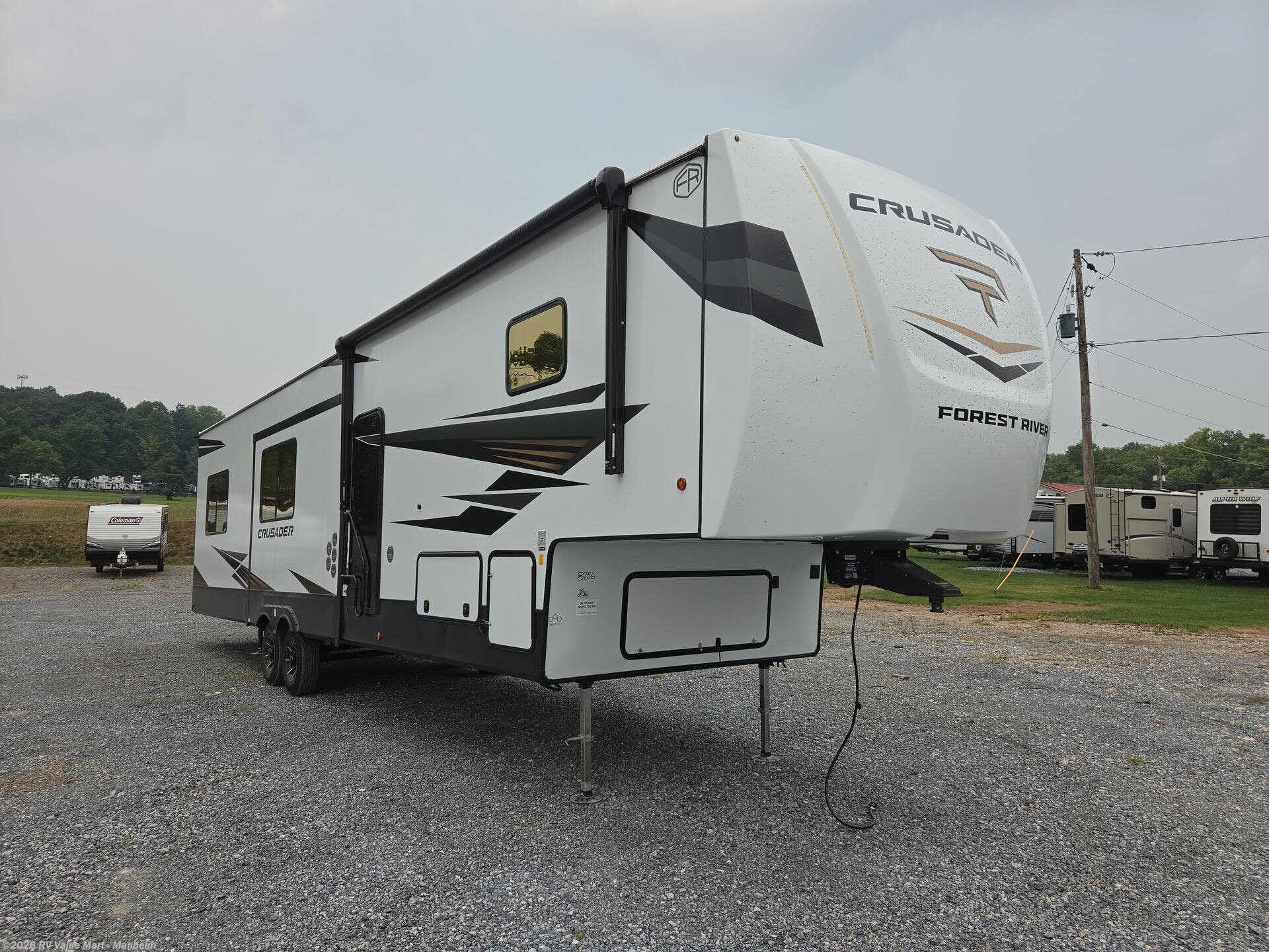 2027 Prime Time Crusader 2SUITE - New Fifth Wheel For Sale by RV Value Mart - Manheim in Manheim, Pennsylvania