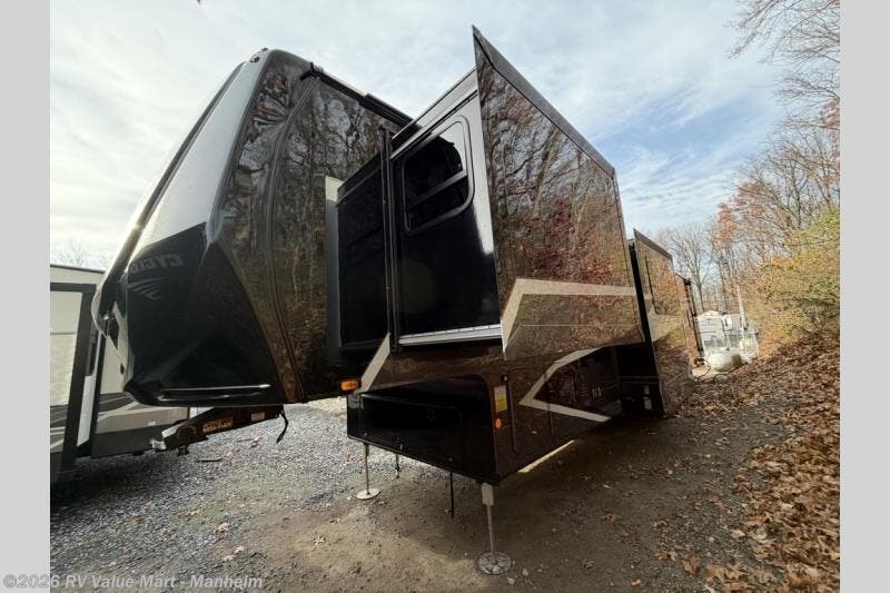 New 2026 Heartland Cyclone 3913 available in Manheim, Pennsylvania