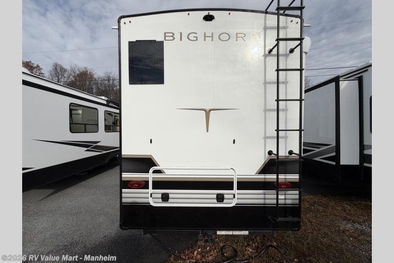New 2026 Heartland Bighorn 39FL available in Manheim, Pennsylvania