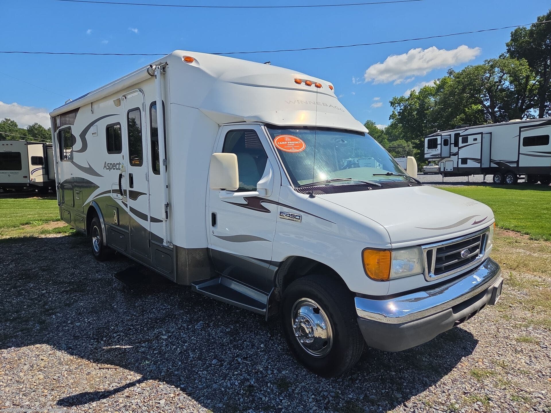 2008 Winnebago Winnebago 26A - Used Class C For Sale by RV Value Mart - Manheim in Manheim, Pennsylvania