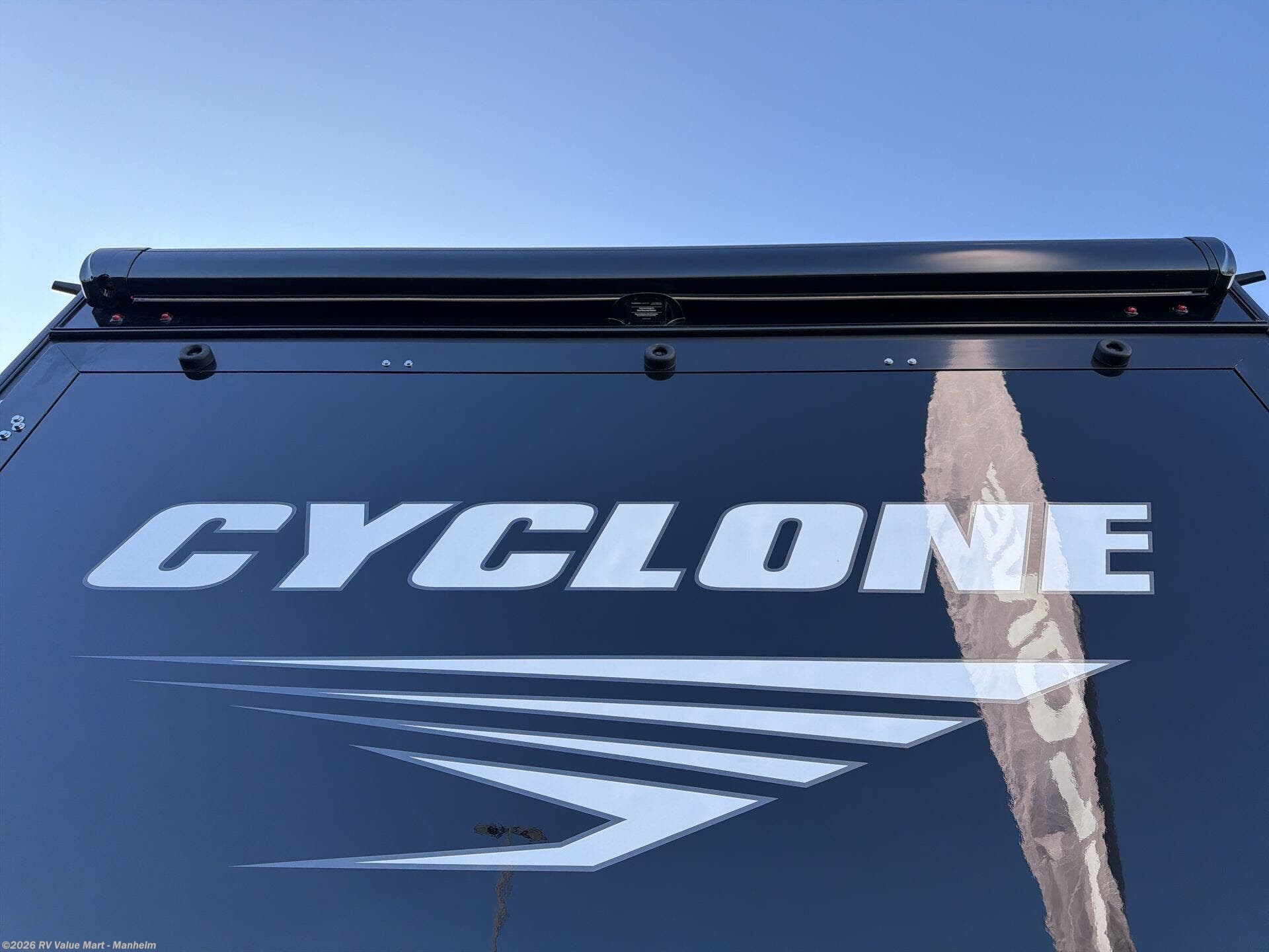 New 2027 Heartland Cyclone 3914 available in Manheim, Pennsylvania