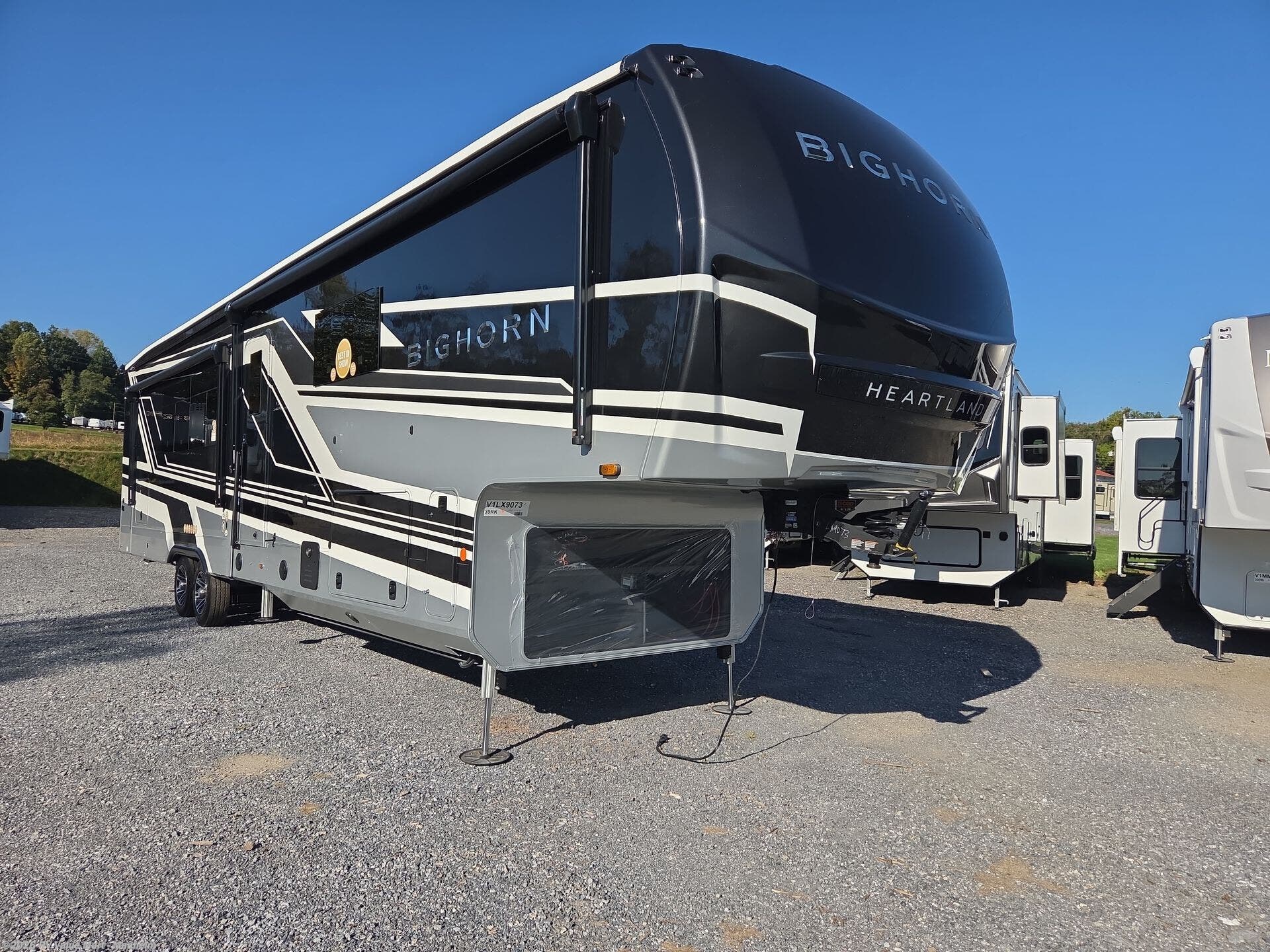 2027 Bighorn 39RK by Heartland from RV Value Mart - Manheim in Manheim, Pennsylvania