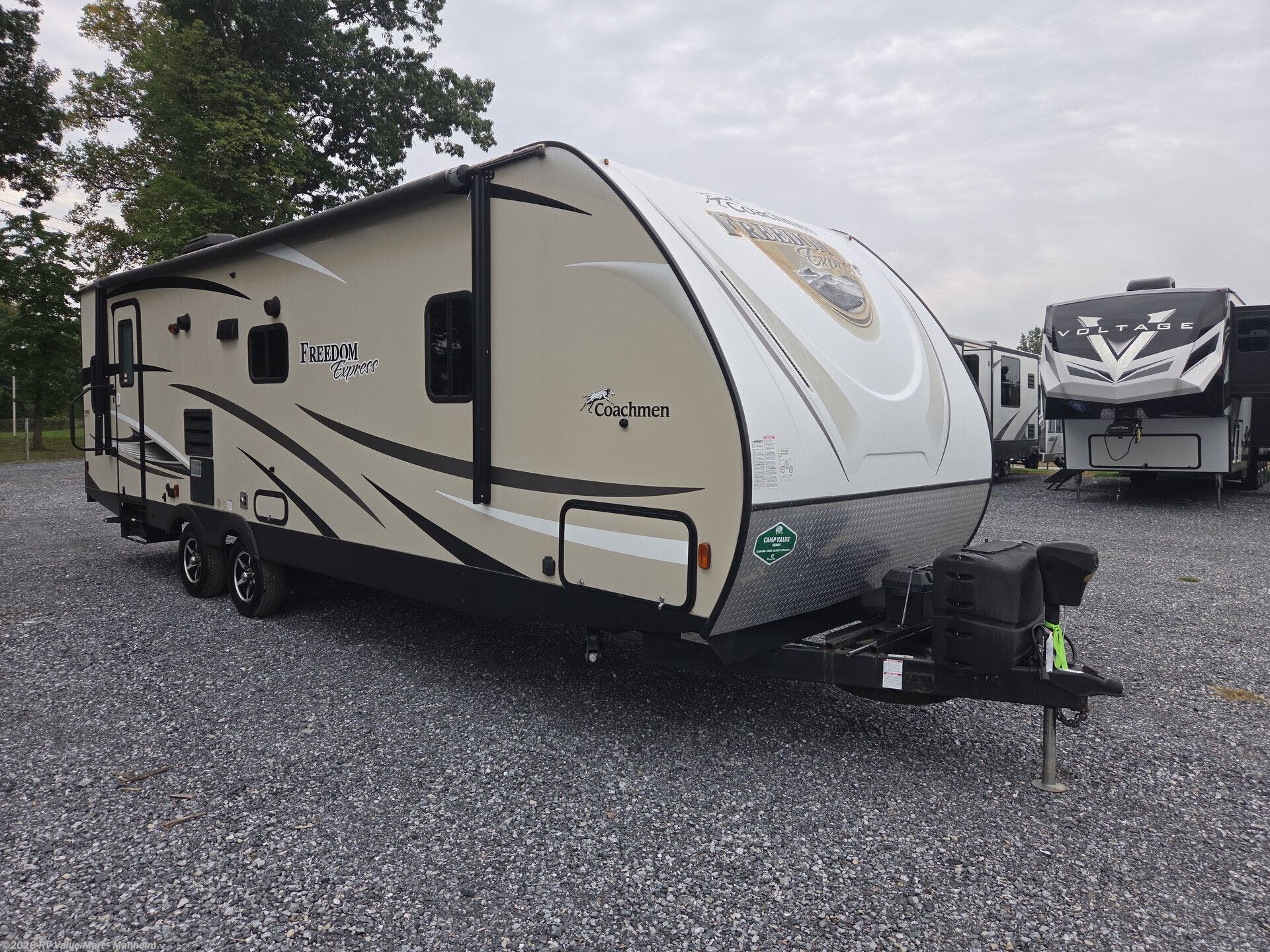 2017 Coachmen Freedom Express 279RLDS - Used Travel Trailer For Sale by RV Value Mart - Manheim in Manheim, Pennsylvania