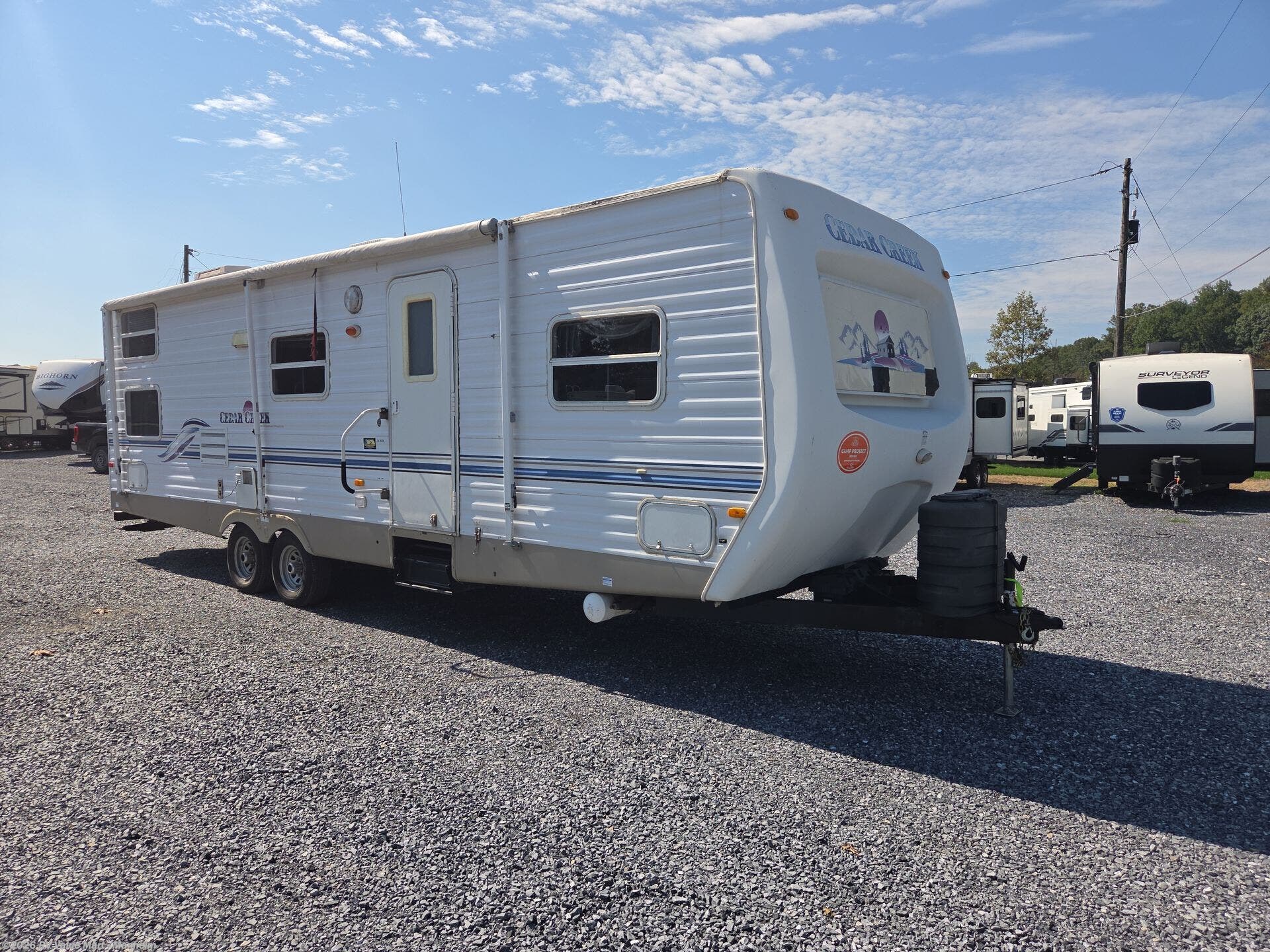 2003 Forest River Cedar Creek - Used Travel Trailer For Sale by RV Value Mart - Manheim in Manheim, Pennsylvania