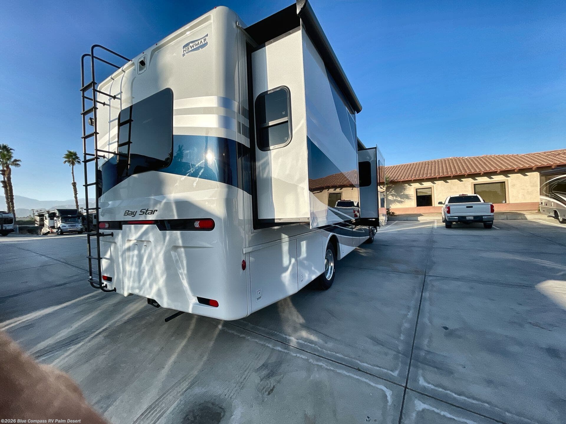 2026 Bay Star 3225 by Newmar from Blue Compass RV Palm Desert in Palm Desert, California