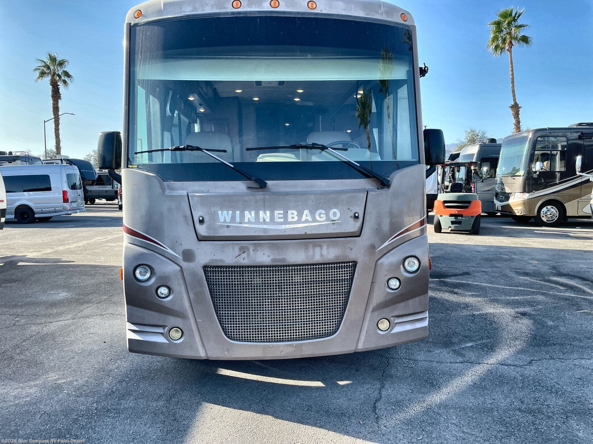 Used 2017 Winnebago Vista 31BE available in Palm Desert, California
