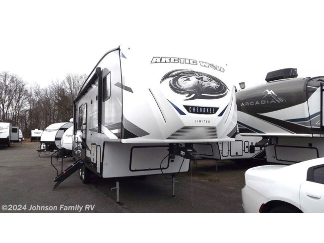 Used 2022 Forest River Cherokee Arctic Wolf 261RK available in Woodlawn, Virginia