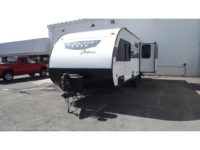 2024 Forest River Salem Cruise Lite 24RLXL - New Travel Trailer For Sale by Johnson Family RV in Woodlawn, Virginia