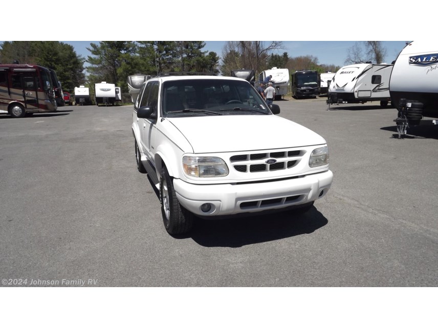 Used 2000 Miscellaneous Ford Explorer Limited AWD available in Woodlawn, Virginia