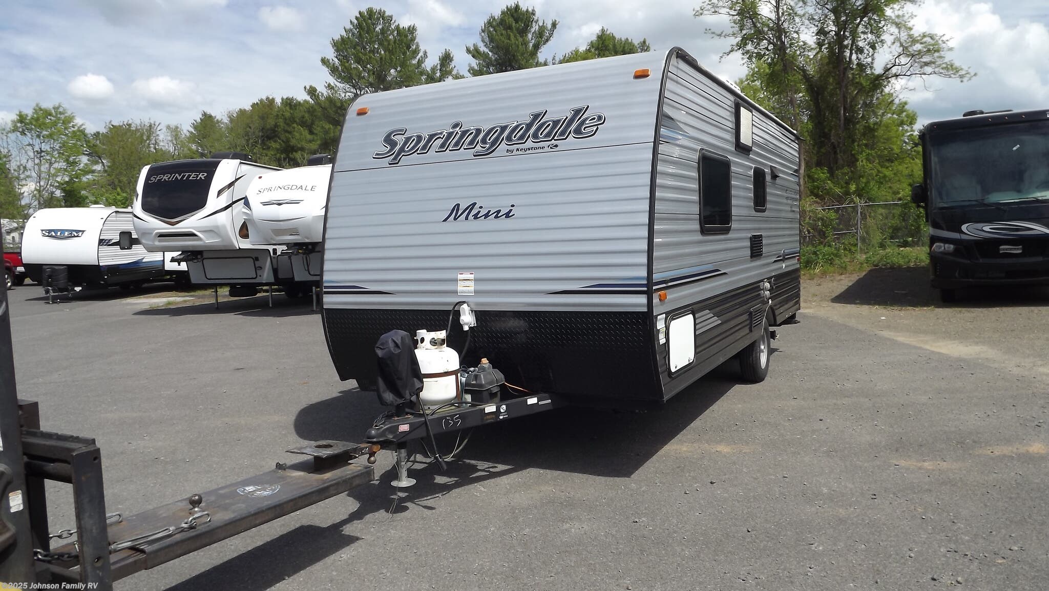 2018 Keystone Springdale Summerland Mini 1700FQ