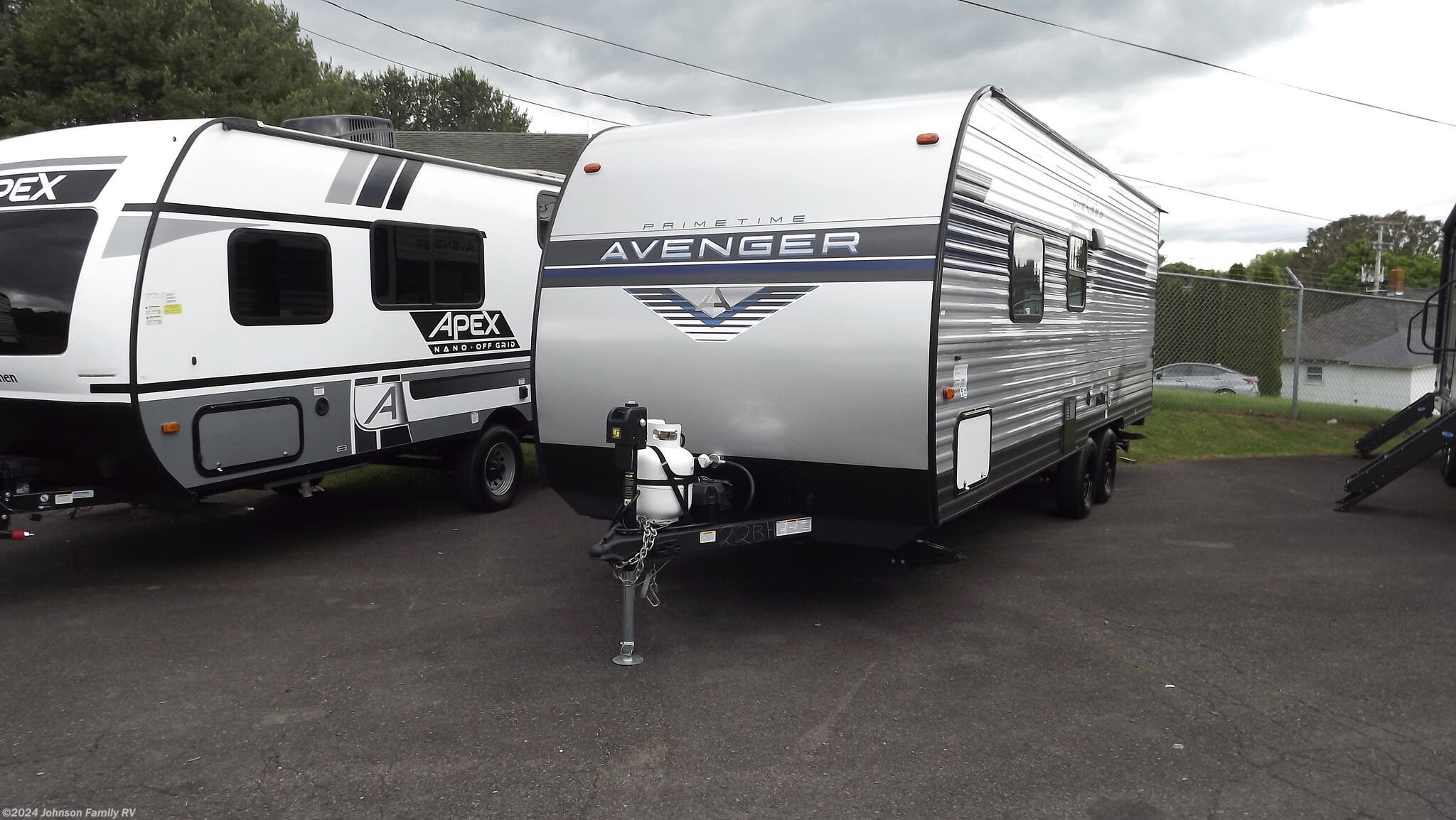 2022 Prime Time Avenger LT 22BH RV for Sale in Woodlawn, VA 24381 