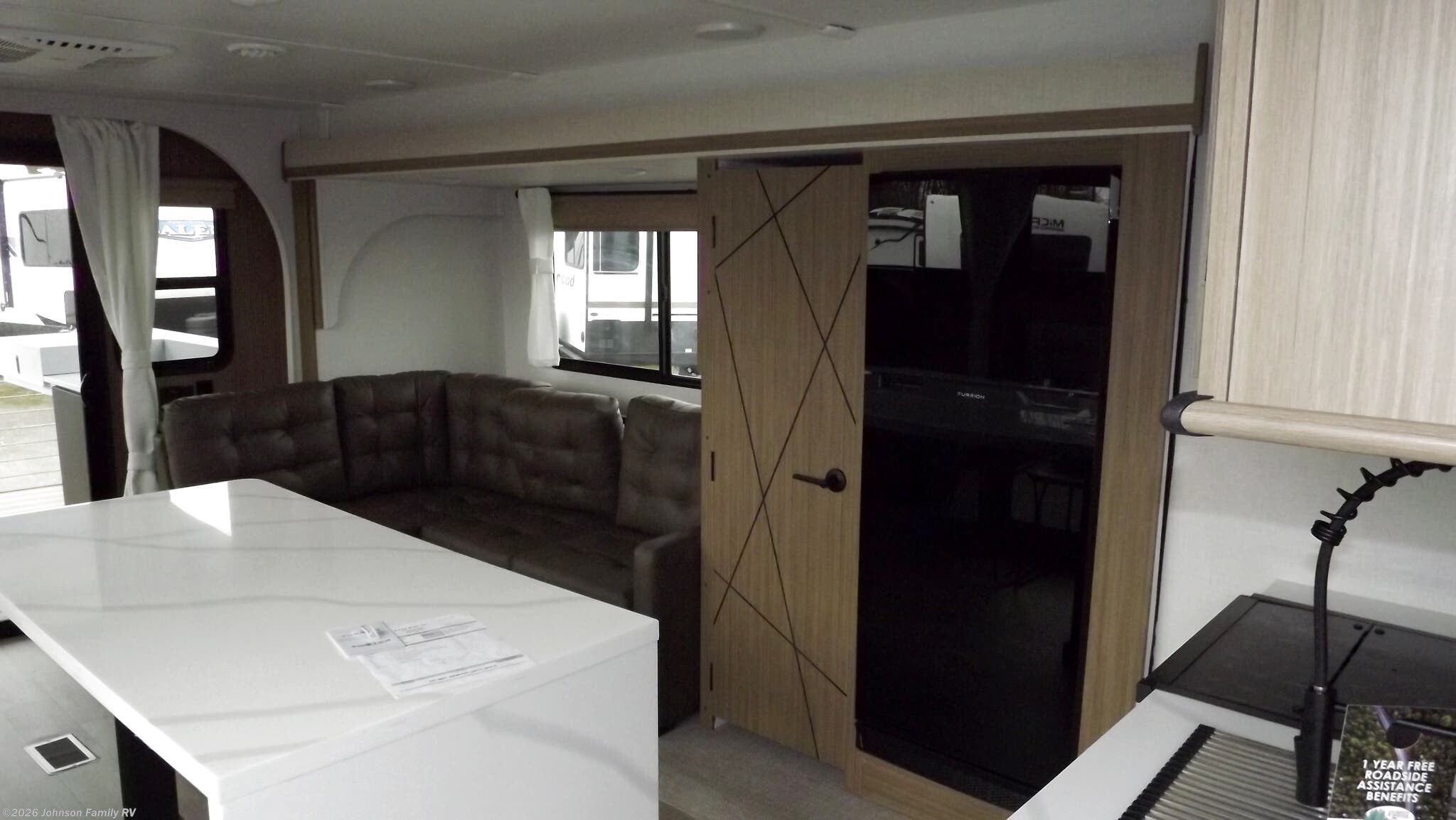 New 2025 Forest River Salem 32VERANDA available in Woodlawn, Virginia