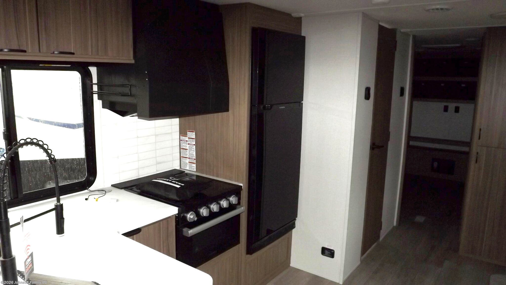 New 2025 Forest River Salem 31KQBTS available in Woodlawn, Virginia