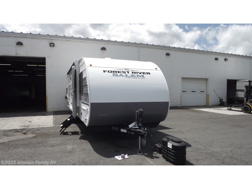 New 2025 Forest River Salem Cruise Lite 273QBXL available in Woodlawn, Virginia