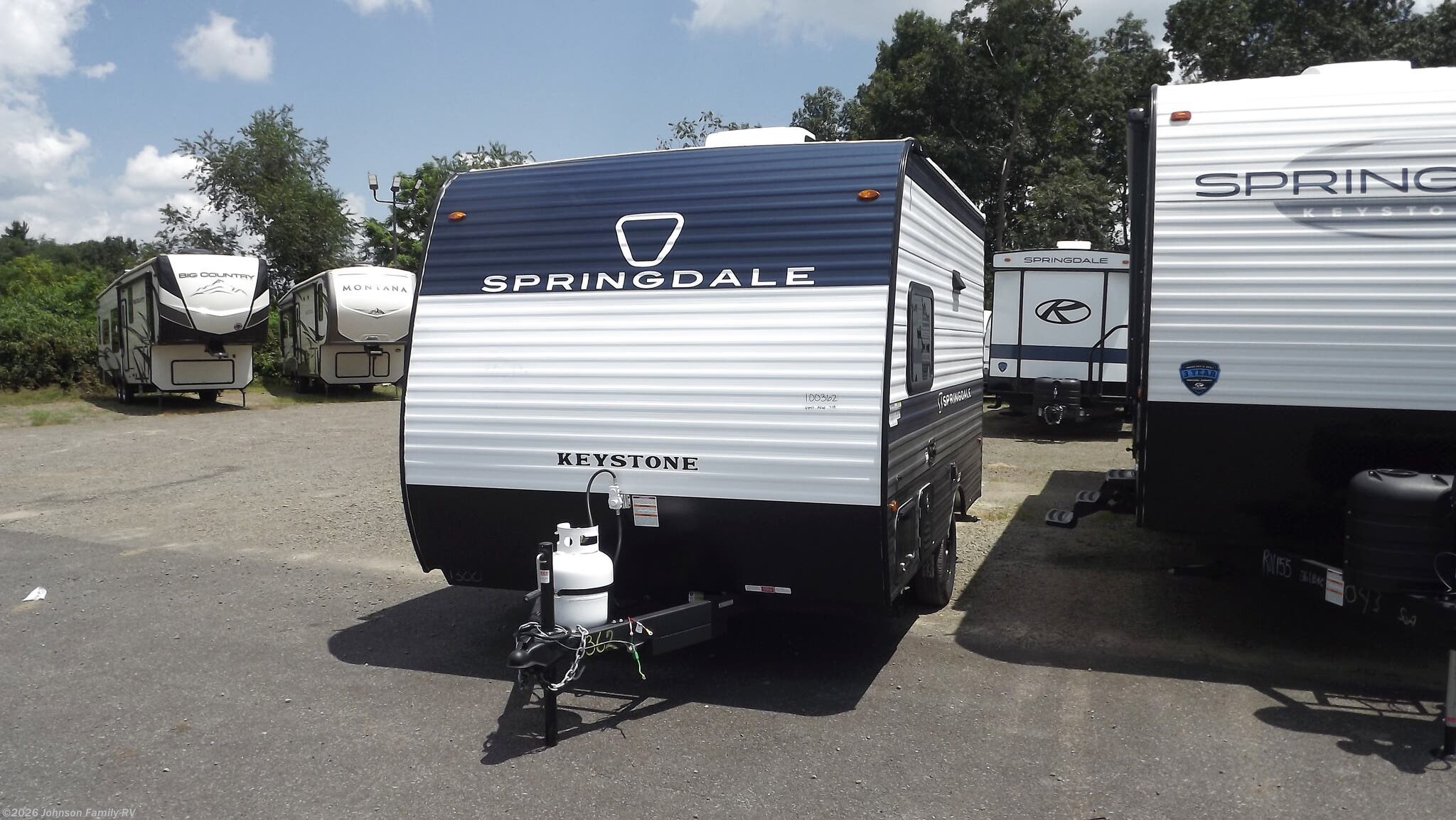 2026 Keystone Springdale 1320rd - New Travel Trailer For Sale by Johnson Family RV in Woodlawn, Virginia features Leveling Jacks, Awning, Self Contained, Microwave, Refrigerator