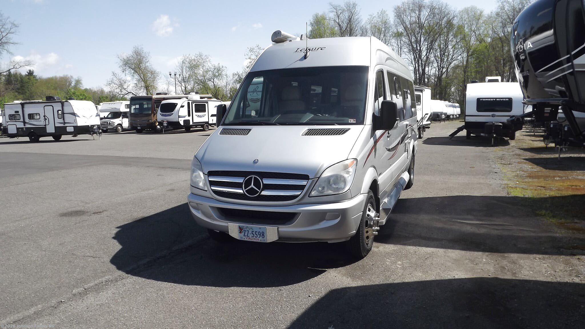 2012 Winnebago - Used Class B For Sale by Johnson Family RV in Woodlawn, Virginia features Shower, Microwave, Stereo System, Generator, Toilet