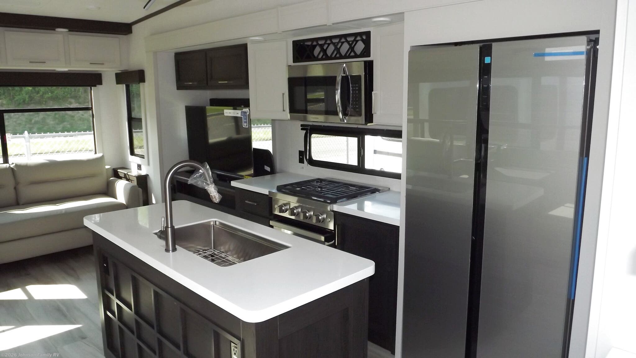 2026 Arcadia 3260RL by Keystone from Johnson Family RV in Woodlawn, Virginia