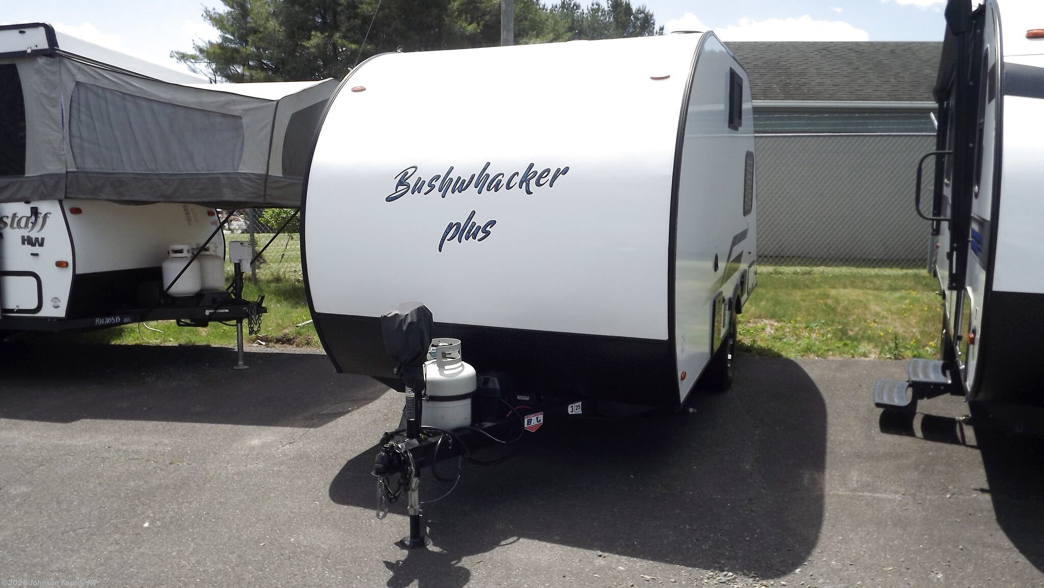 2023 Braxton Creek Bushwhacker Plus 17fl - Used Teardrop Trailer For Sale by Johnson Family RV in Woodlawn, Virginia features Stove Top Burner, Microwave, Shower, Toilet, Leveling Jacks