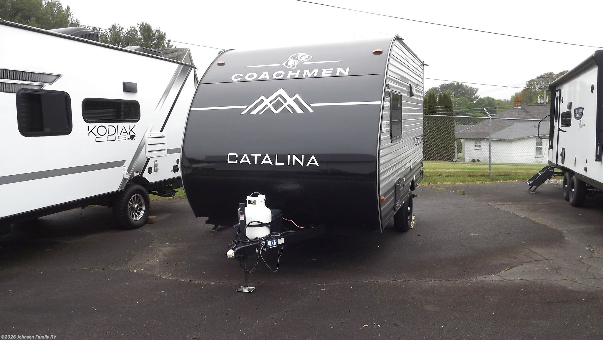 2025 Coachmen Catalina 134BHX - Used Travel Trailer for sale by Johnson Family RV in Woodlawn, Virginia