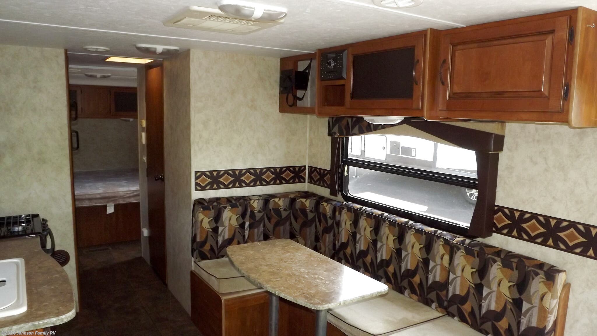 Used 2010 Keystone Bullet 278RLS available in Woodlawn, Virginia