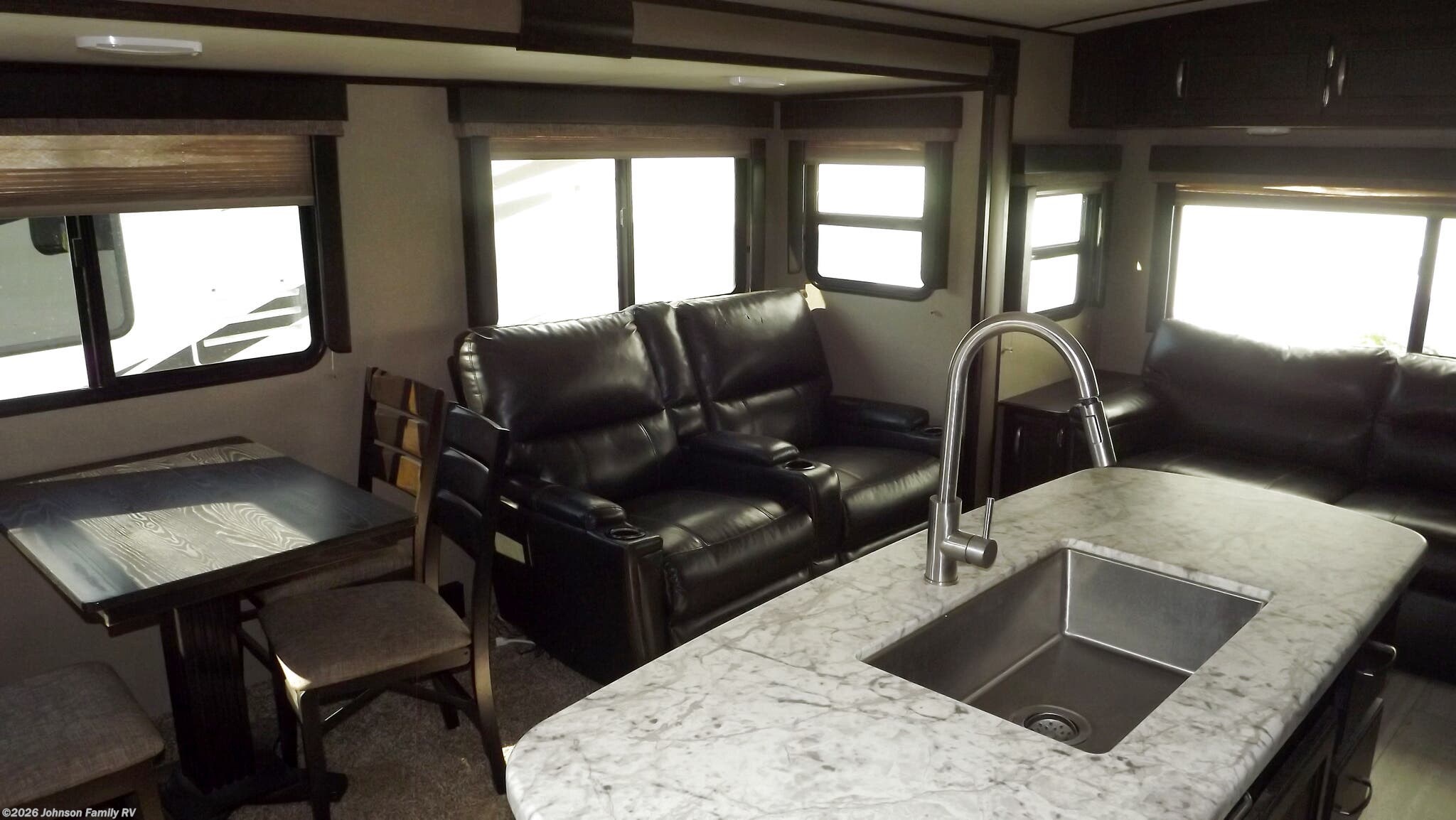 Used 2018 Grand Design Imagine 2970RL available in Woodlawn, Virginia