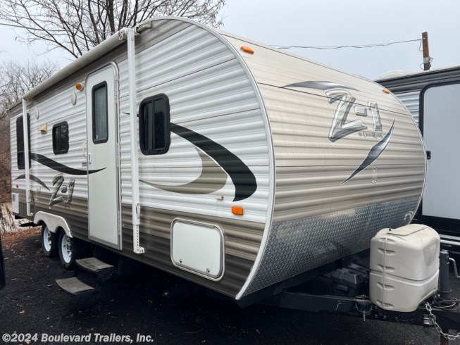 2015 CrossRoads Z-1 ZT211RD - Used Travel Trailer For Sale by Boulevard Trailers, Inc. in Whitesboro, New York