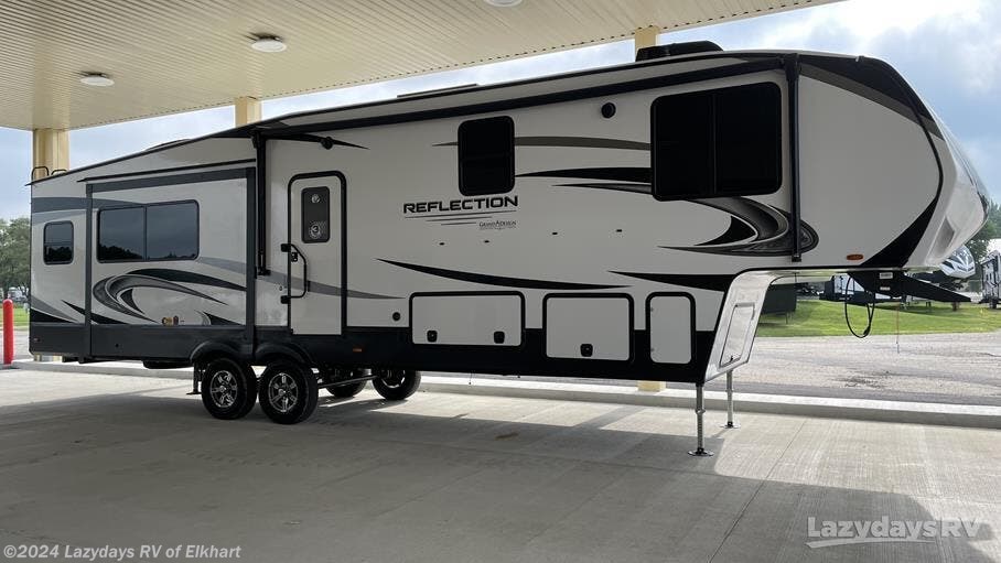 2023 Grand Design Reflection 324MBS RV for Sale in Elkhart, IN 46514