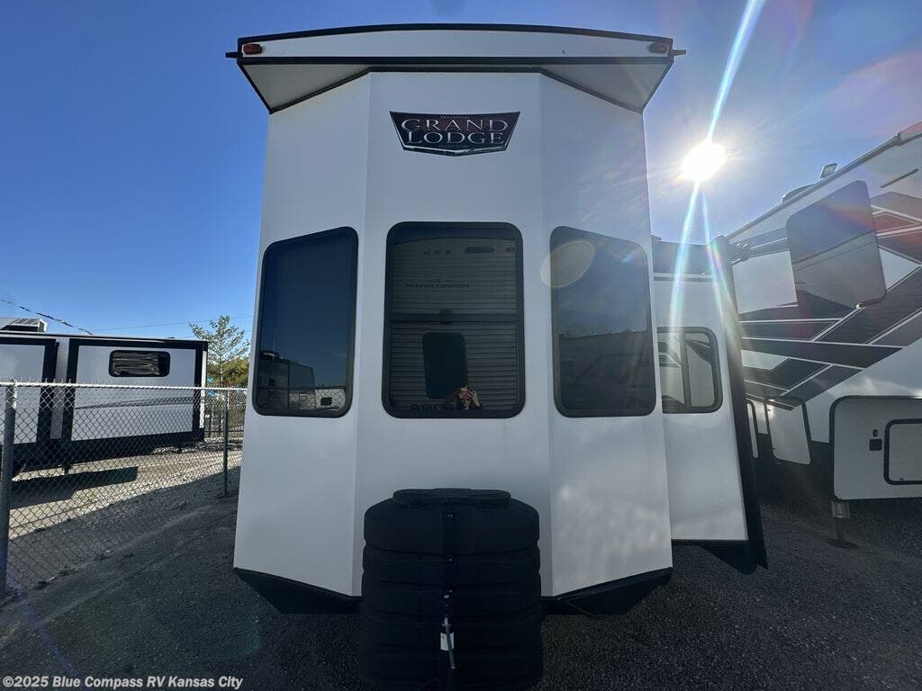 2024 Wildwood 42 View by Forest River from Blue Compass RV Kansas City in Grain Valley, Missouri