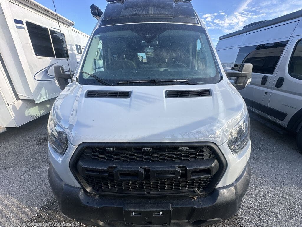 2026 Lineage VTT1 by Grand Design from Blue Compass RV Kansas City in Grain Valley, Missouri