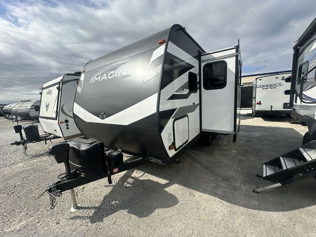 Used 2023 Grand Design Imagine AIM 17MKE available in Grain Valley, Missouri