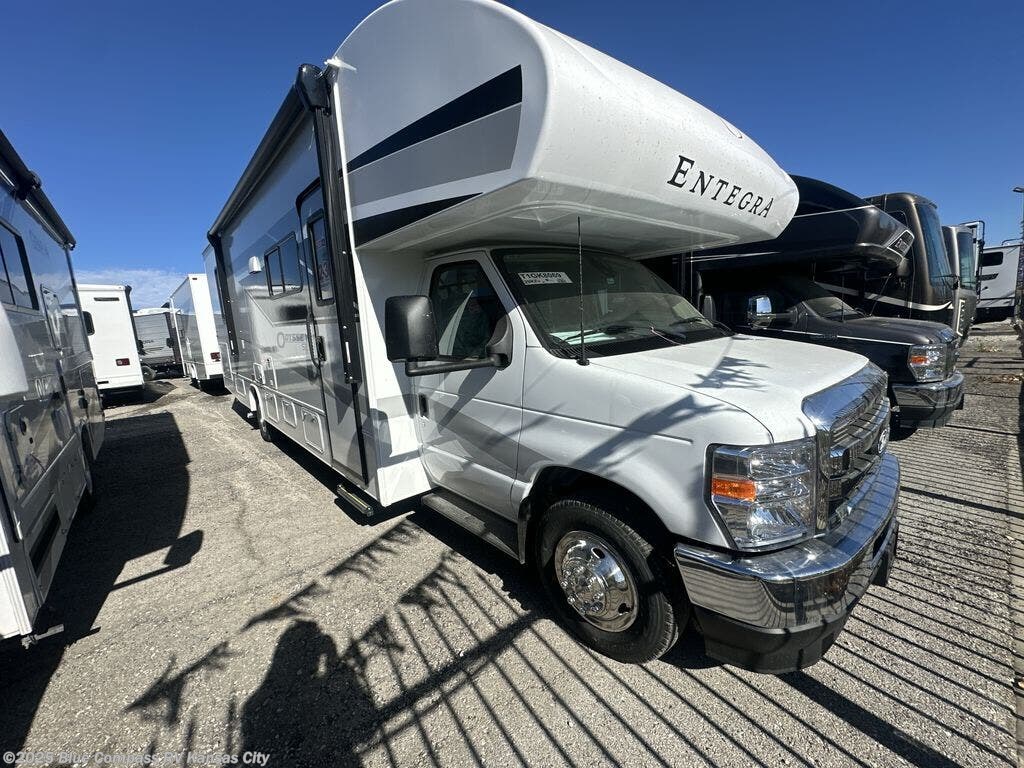 2026 Entegra Coach Odyssey SE 29KF - New Class C For Sale by Blue Compass RV Kansas City in Grain Valley, Missouri