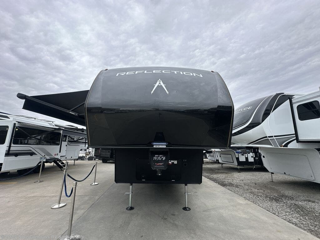 New 2026 Grand Design Reflection 324MBS available in Grain Valley, Missouri