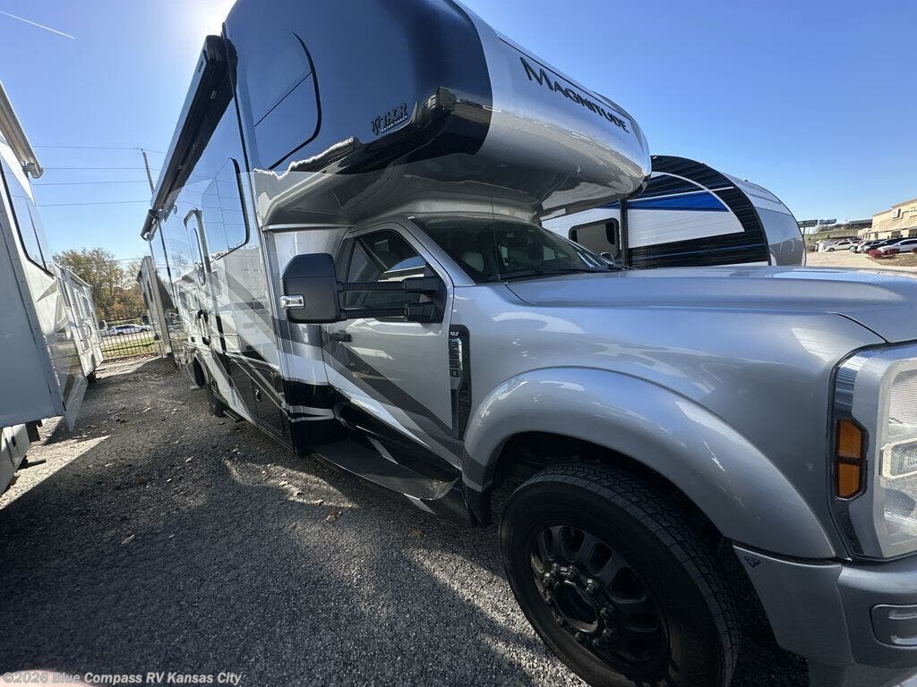 2025 Magnitude Grand X32 by Thor Motor Coach from Blue Compass RV Kansas City in Grain Valley, Missouri