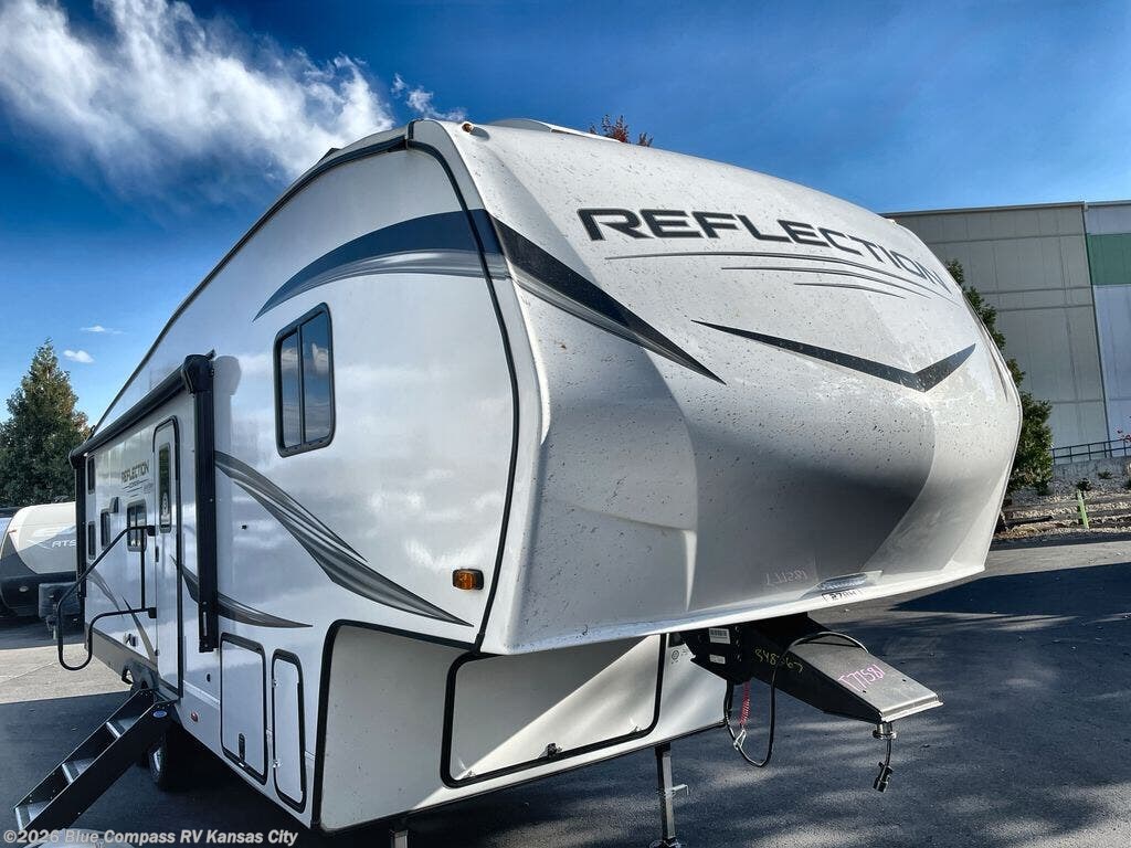 New 2026 Grand Design Reflection 100 Series 27BH available in Grain Valley, Missouri