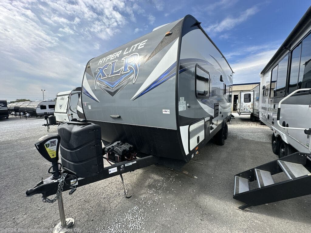 Used 2016 Keystone Cougar X-Lite 28dbi available in Grain Valley, Missouri