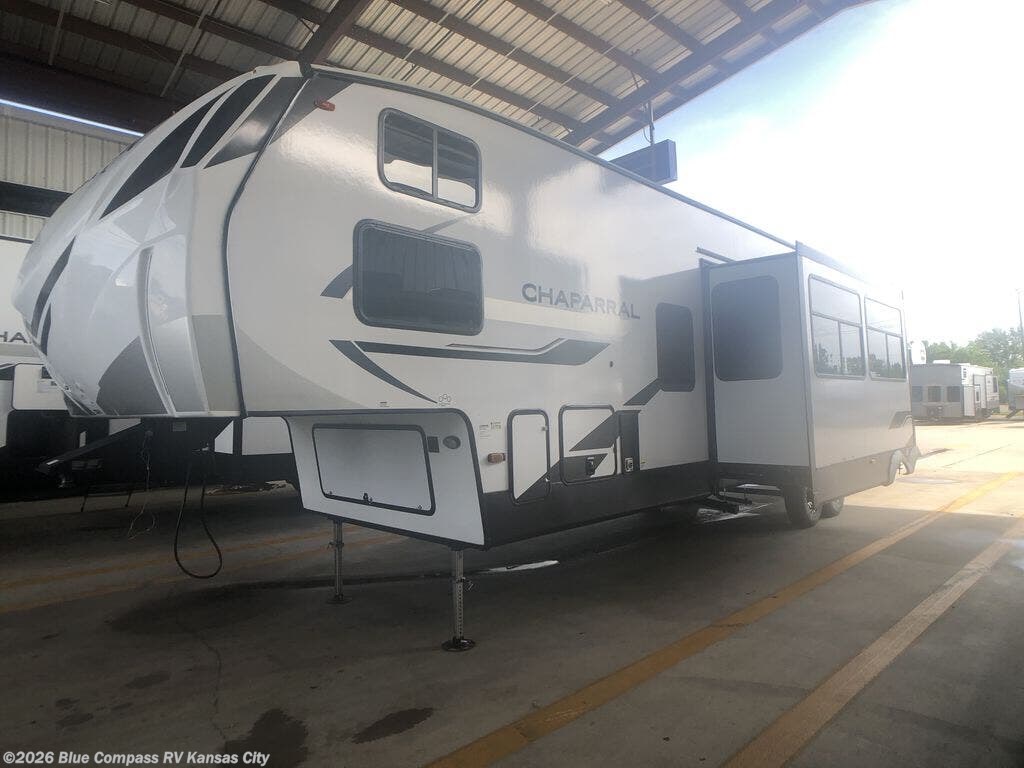 2026 Chaparral 375BAF by Coachmen from Blue Compass RV Kansas City in Grain Valley, Missouri